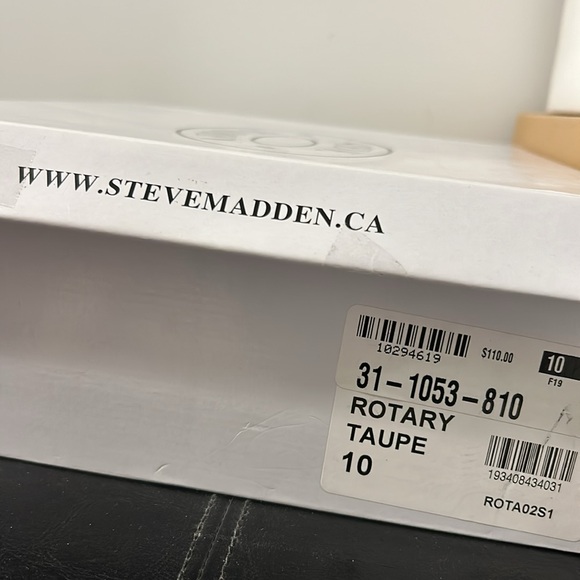 Steve Madden booties - Picture 5 of 7